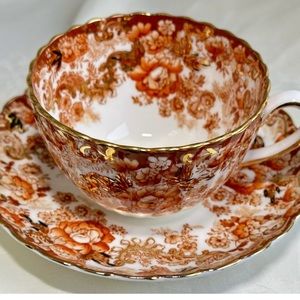 Vintage 1940s Victorian Radfords Fenton teacup saucer set